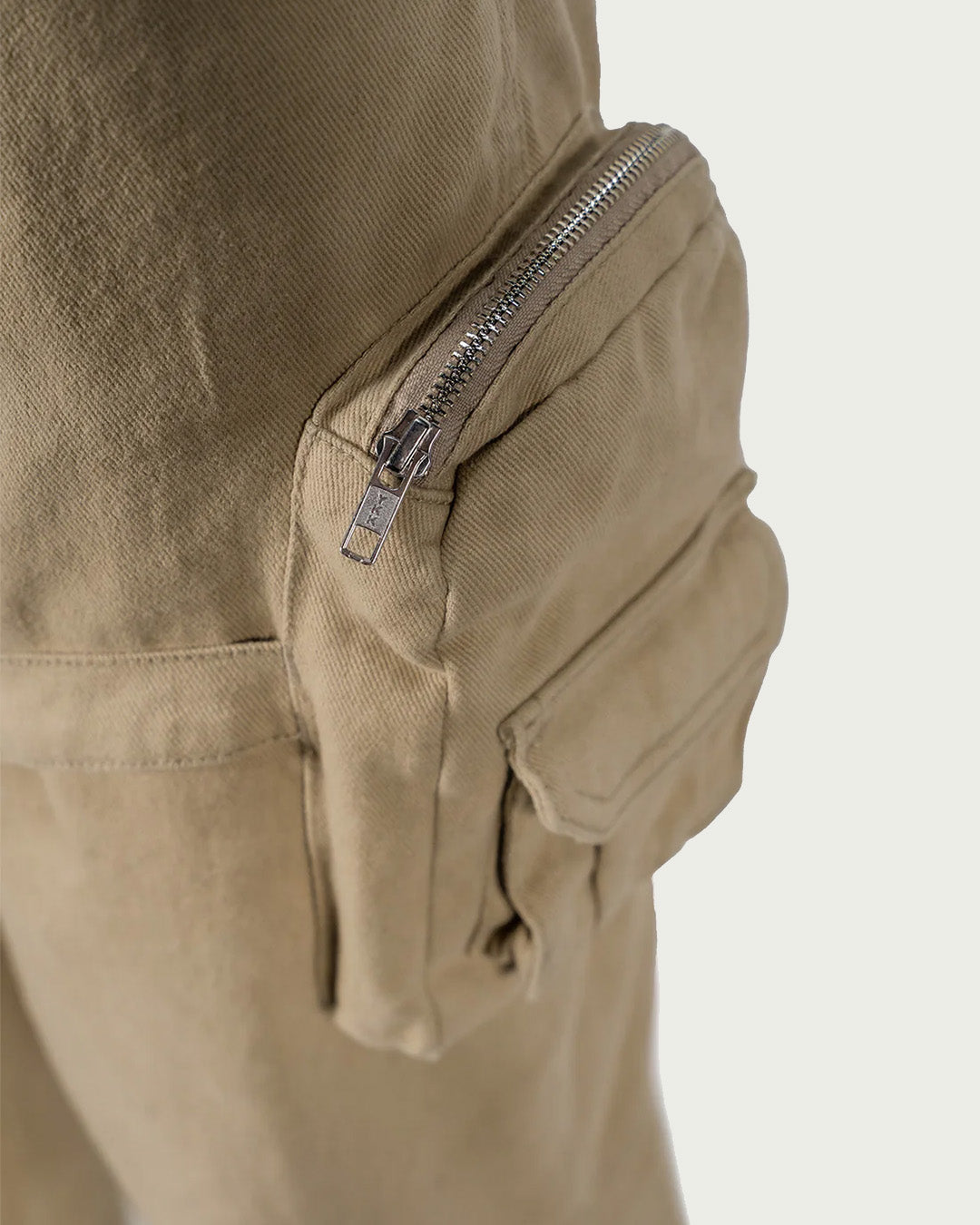 TRNDTVSN Cargo Pants